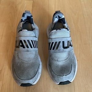 Boys under armour slip on sneakers